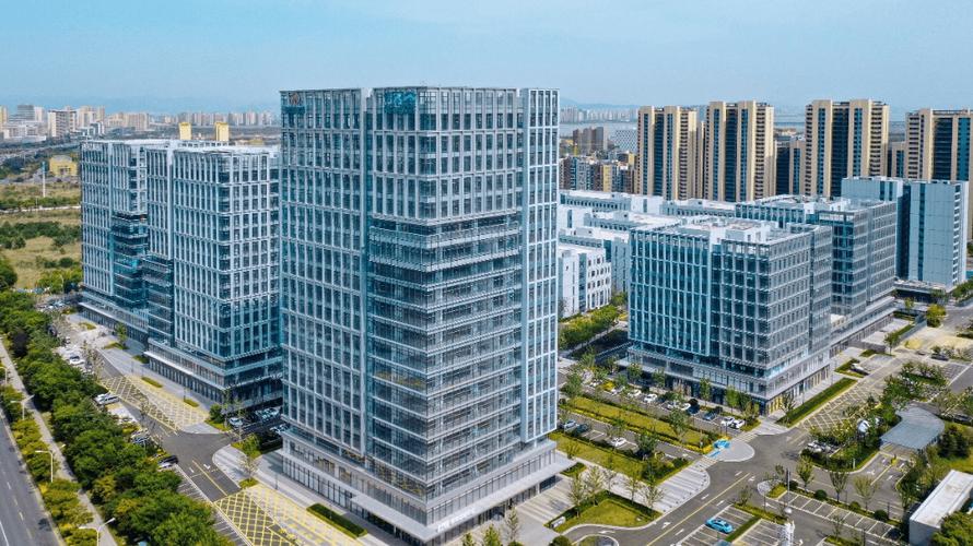 青島網(wǎng)站建設(shè)新標(biāo)桿 解讀中國青建集團(tuán)總部官網(wǎng)升級(jí)重塑